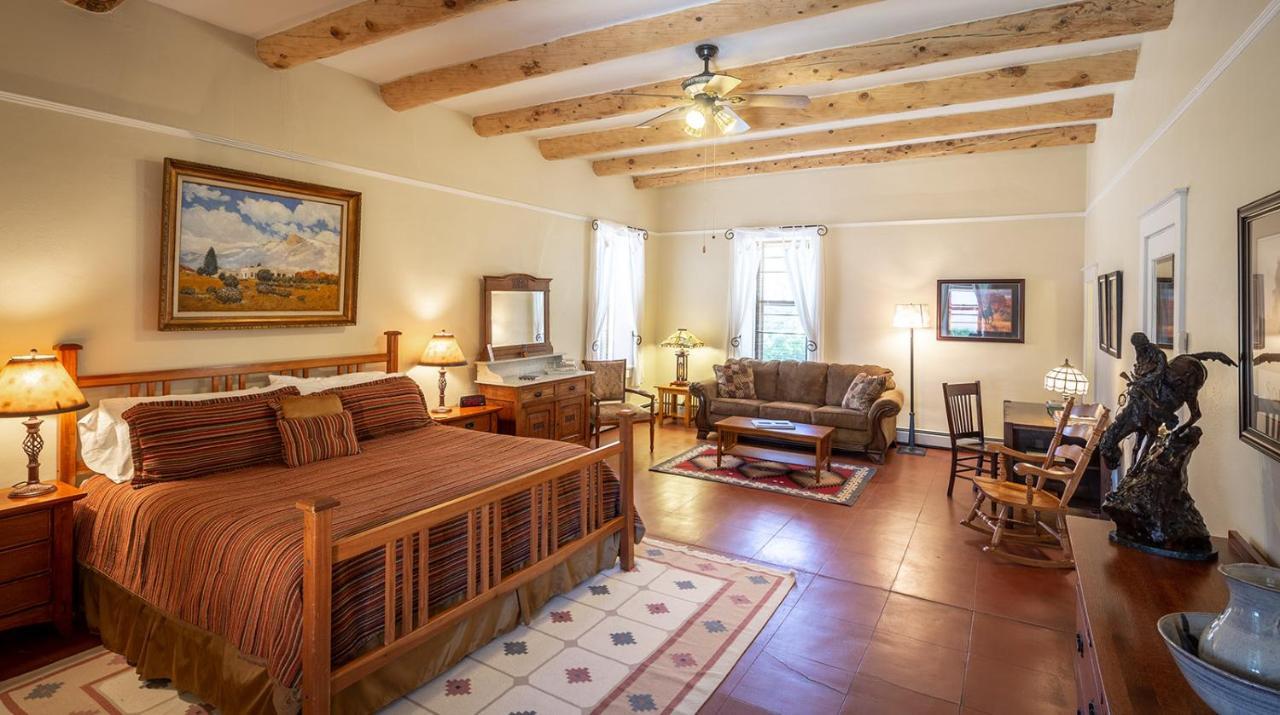 Casa Del Gavilan Historic Inn Cimarron Kamer foto